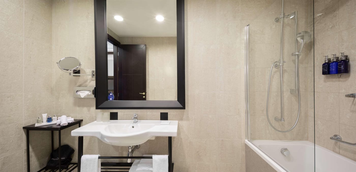 Radisson-Blu-Hotel-Prague-Room-43