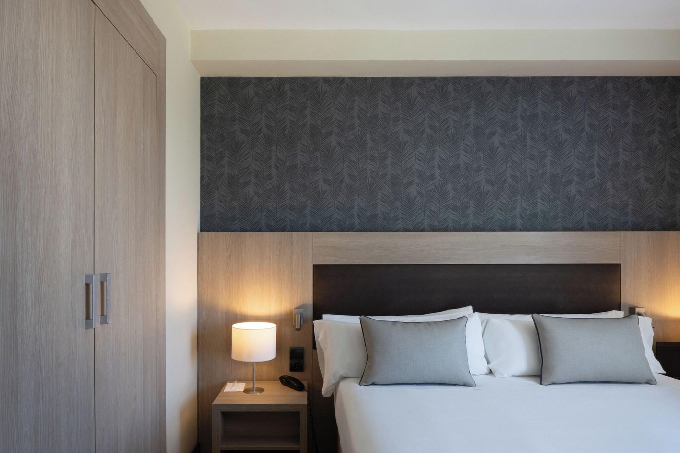 Catalonia-Mirador-des-Port-Room-44