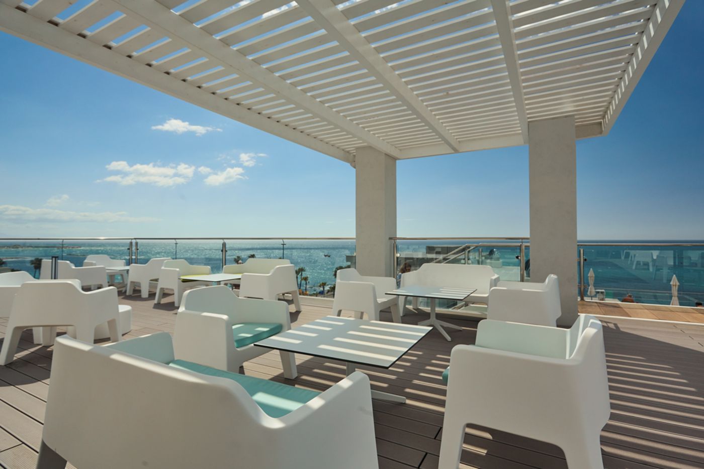 Las-Arenas-Affiliated-by-Melia-Terrace-72