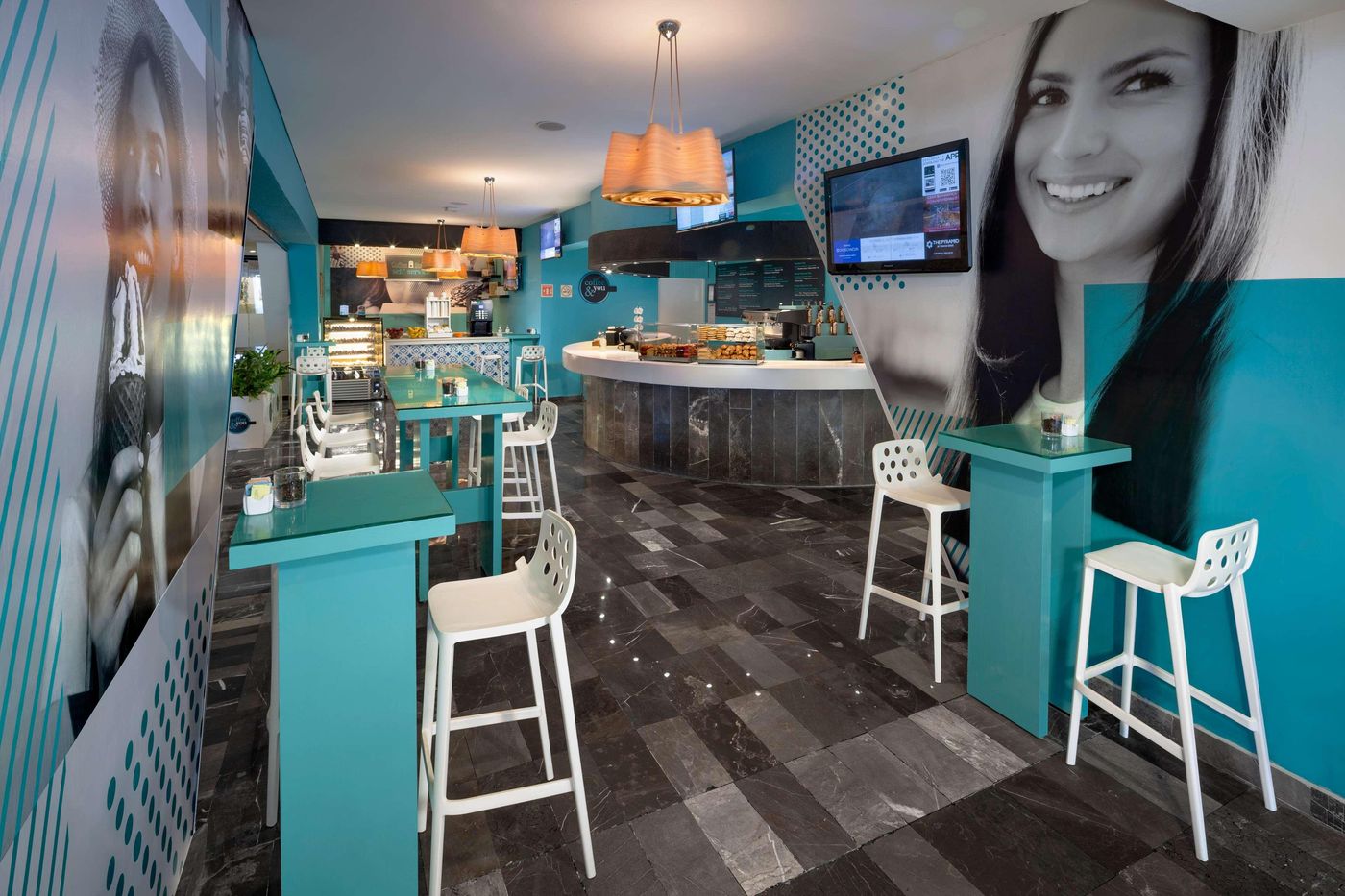 Grand-Oasis-Cancun-Bar-53