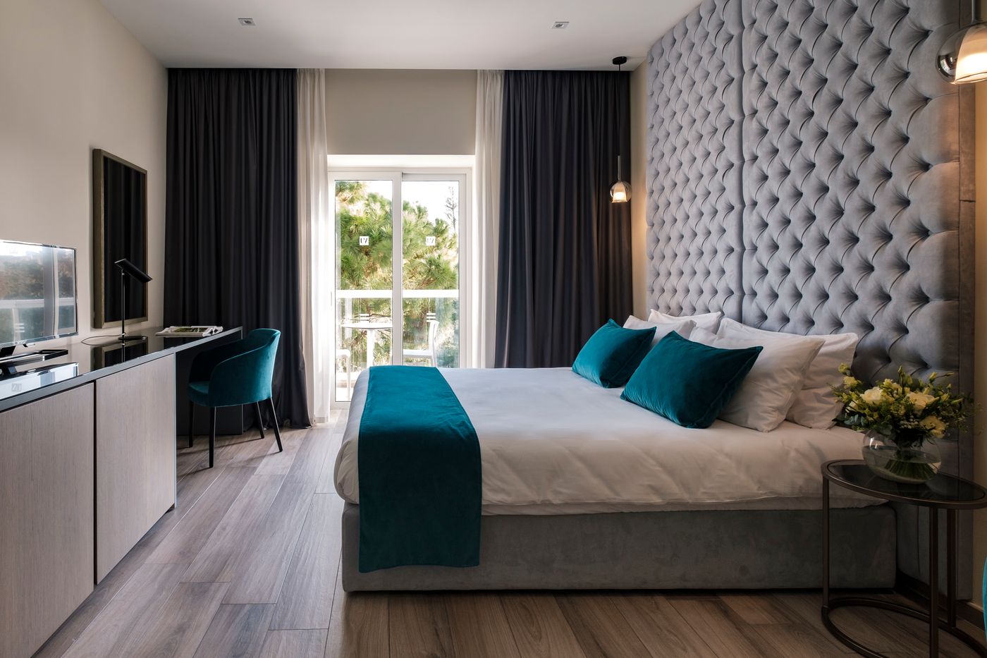 Urban-Valley-Resort---Spa-Room-22