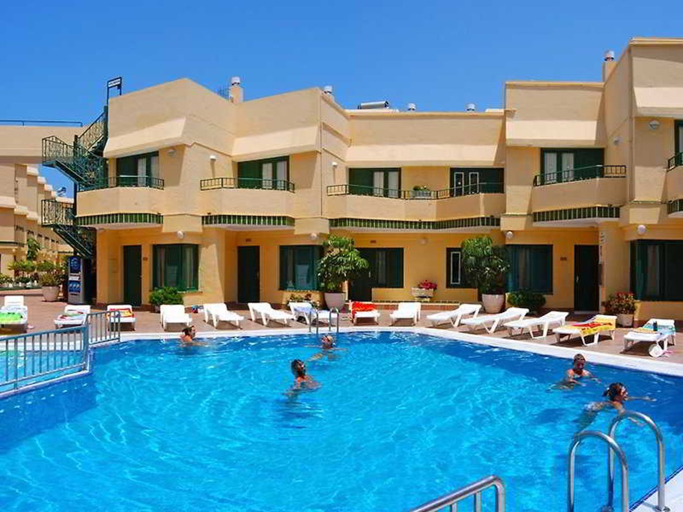 Bungalows-Barranco-Pool-5