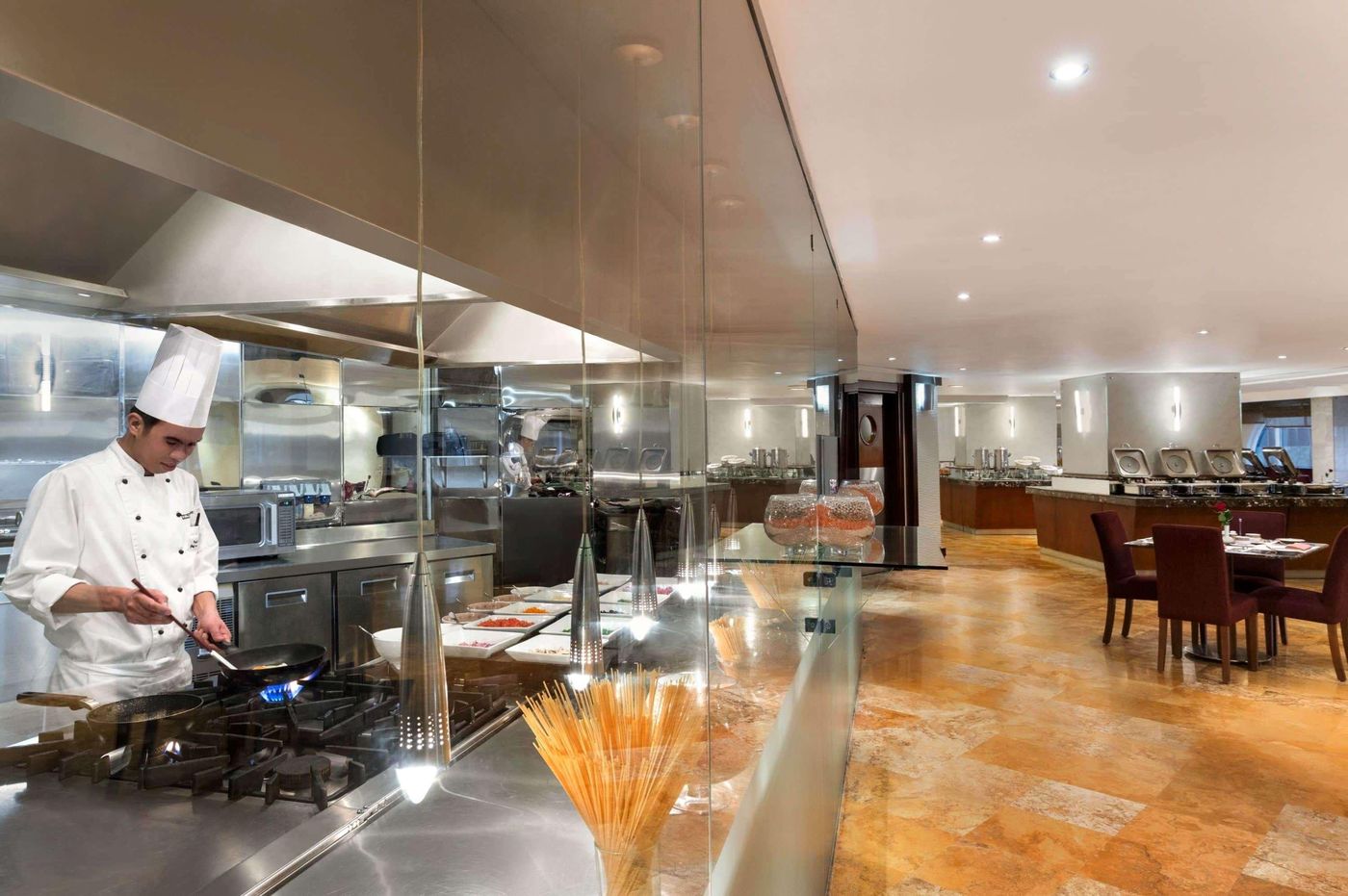 Grand-Regency-Doha--Trademark-Collection-Wyndham-Restaurant-22