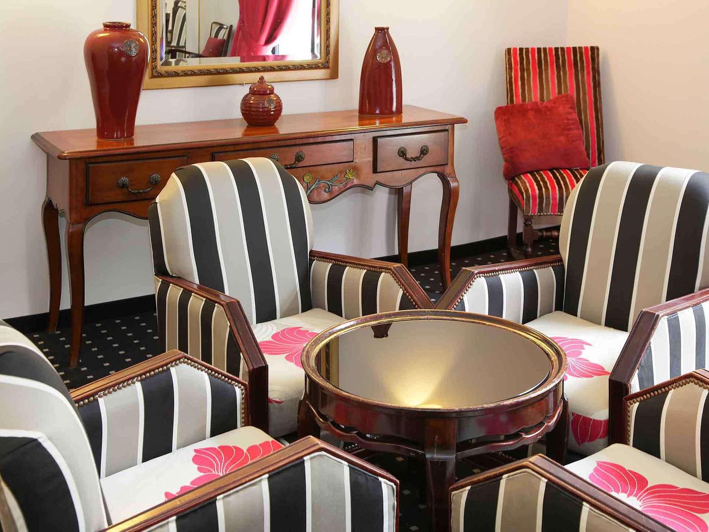 Hôtel Mercure Lourdes Impérial-France-LOURDES-General view-7