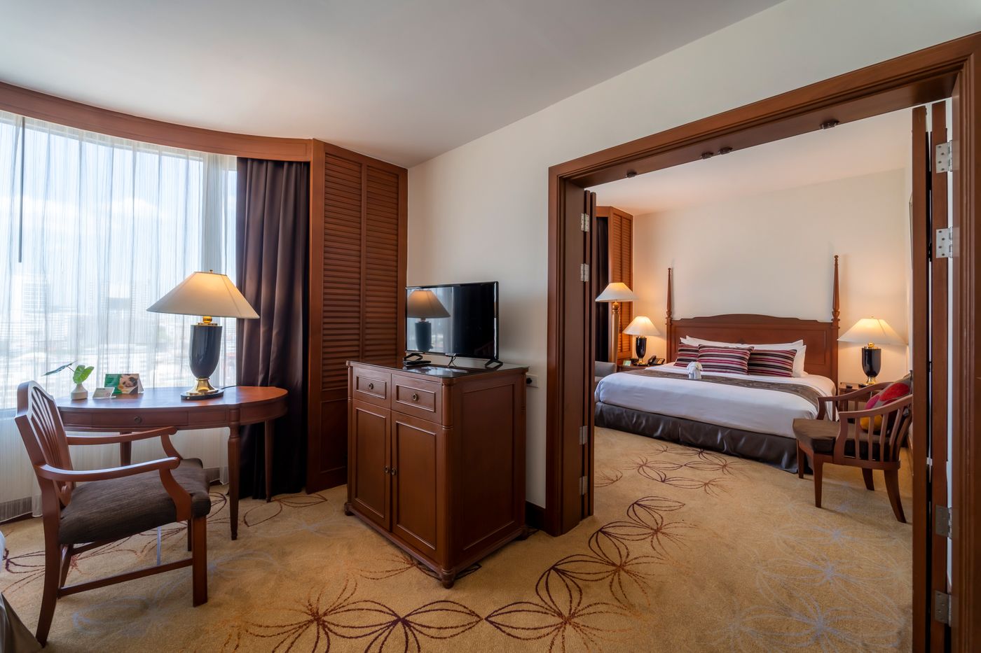 Century-Park-Room-31