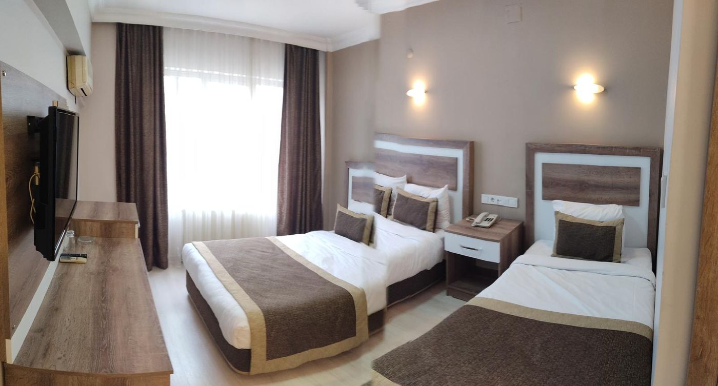 Dempa-Hotel-Room-8