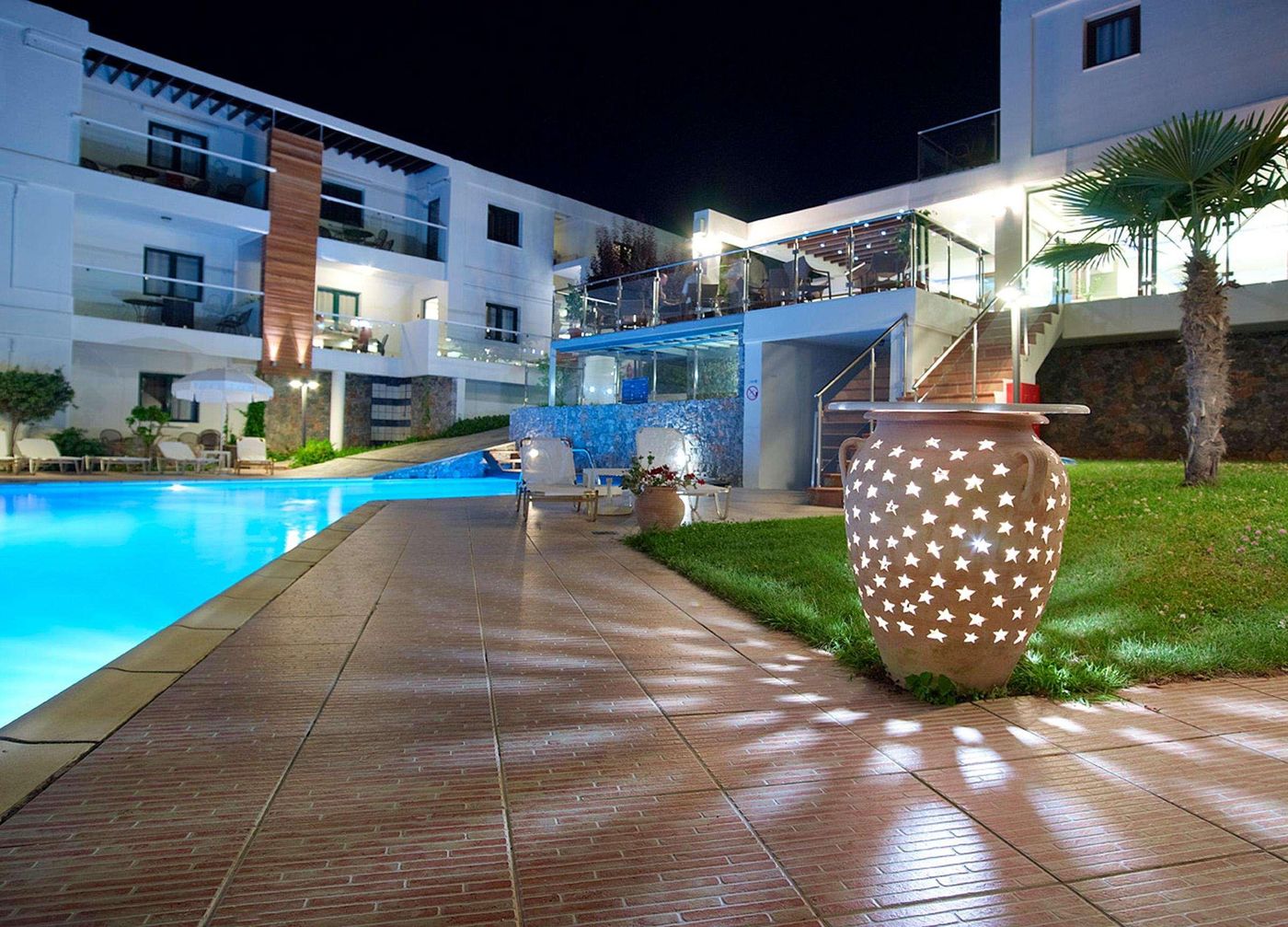 Minos-Village-Pool-5