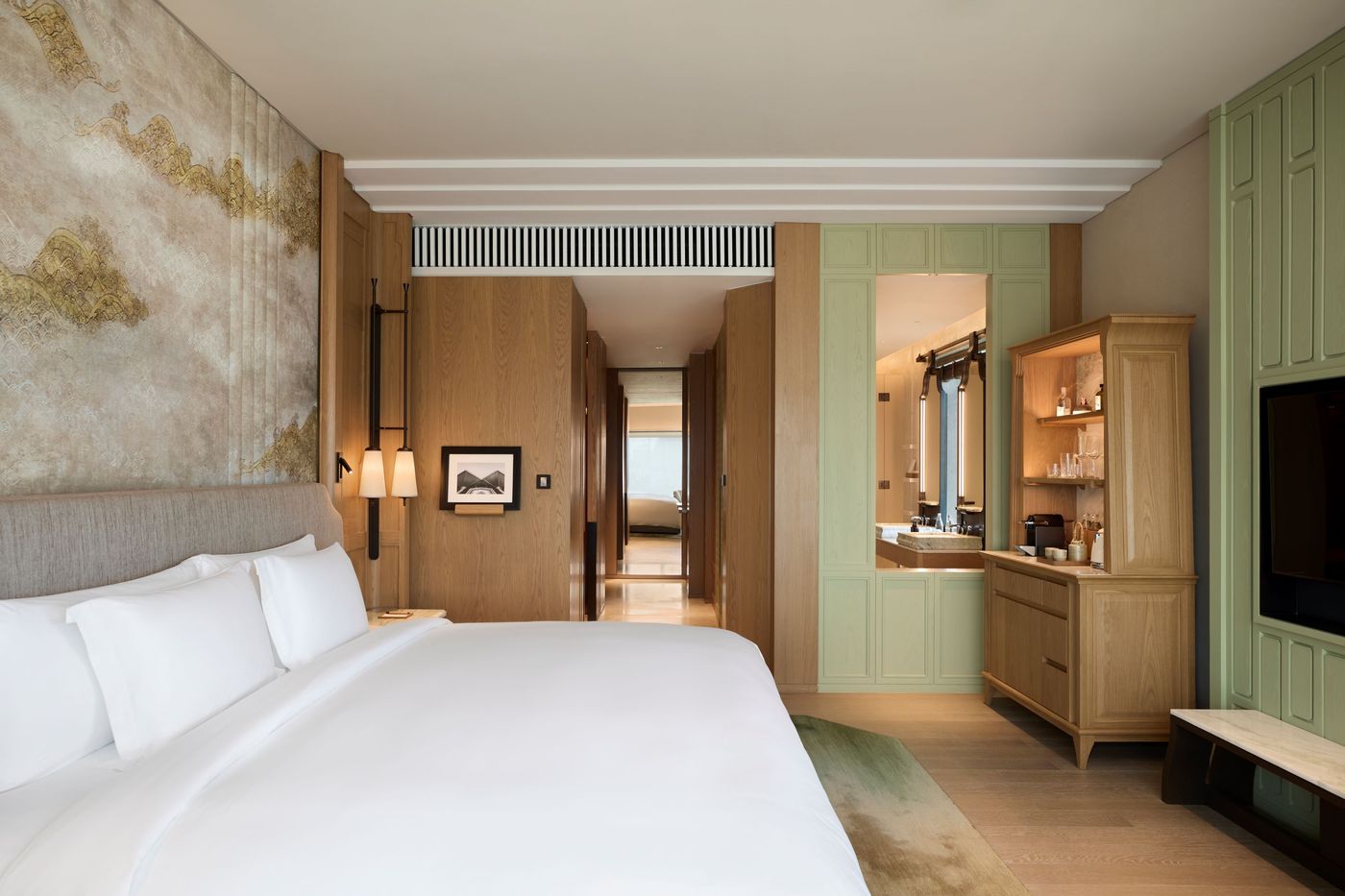 Dusit-Thani-Bangkok-Room-47