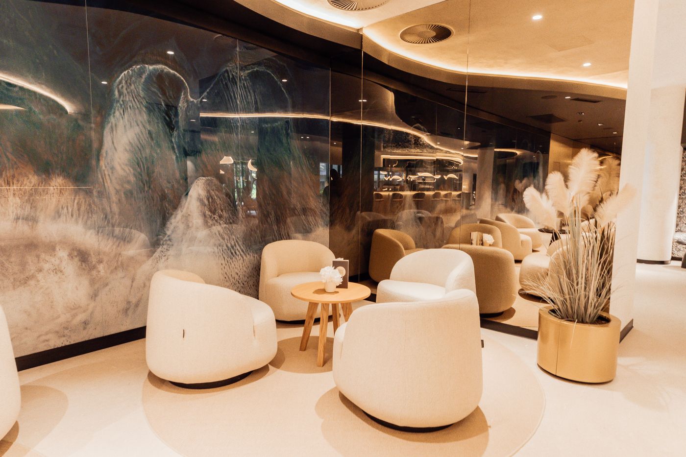 Hotel Pinija Petrecane