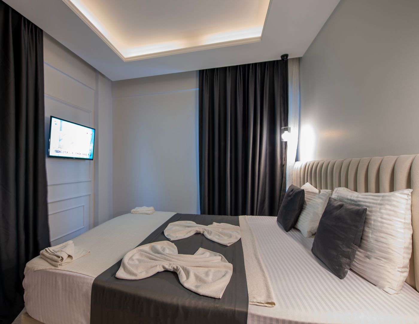 D-Twins-Airport-Hotel-Room-5