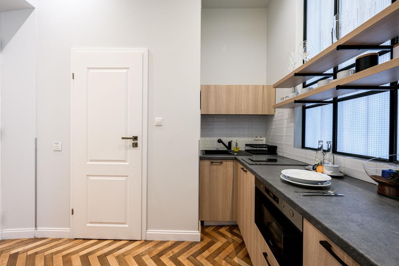 Arts-Apartments-Room-47