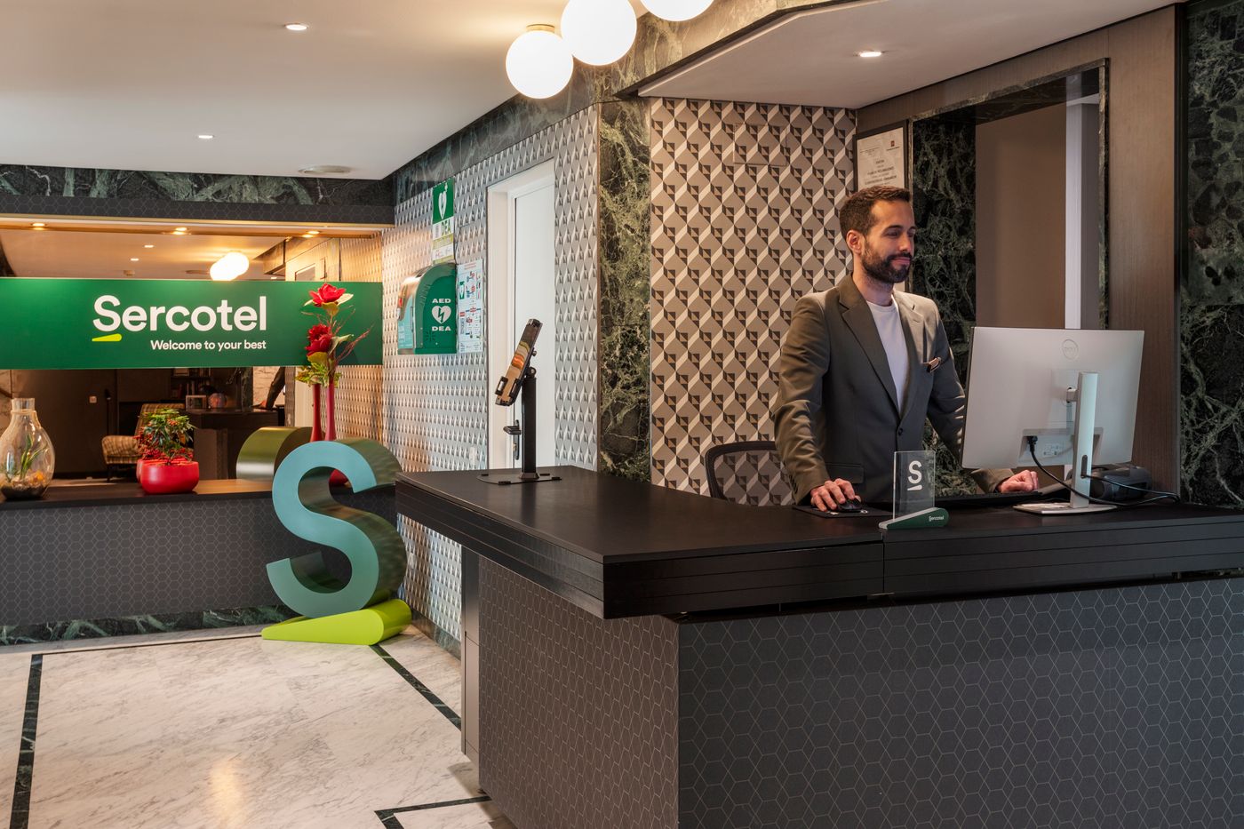 Sercotel-Togumar-Lobby-3