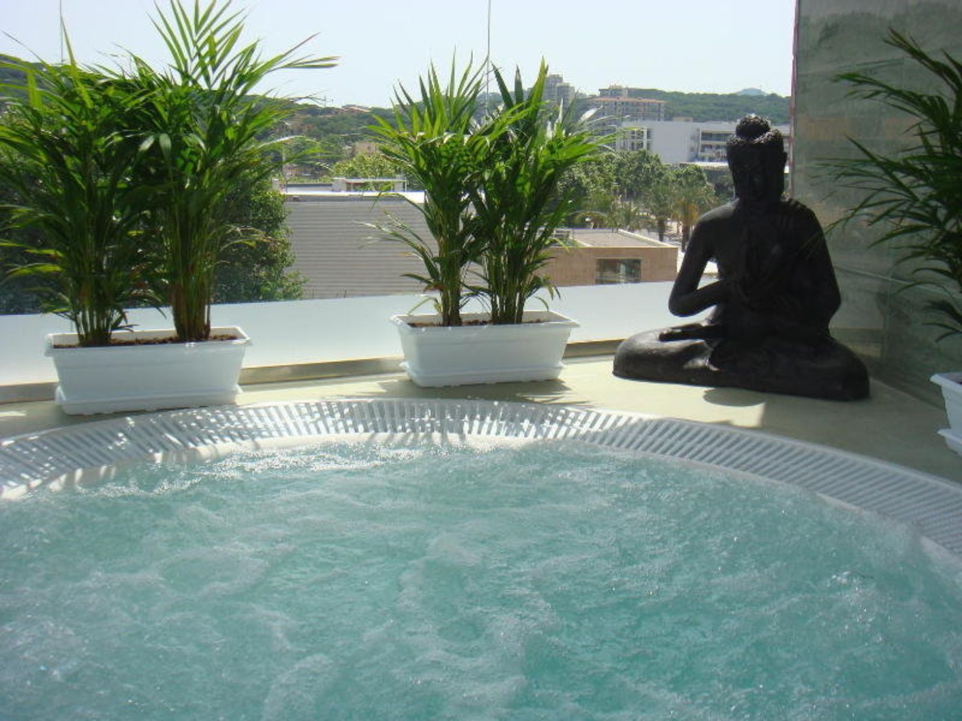 Pinar-del-Mar-Pool-39