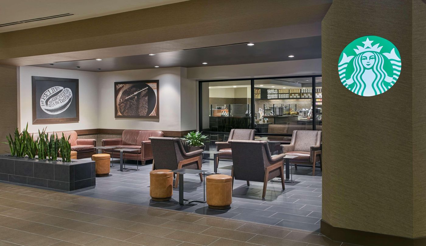 Hilton-Anaheim-Restaurant-4