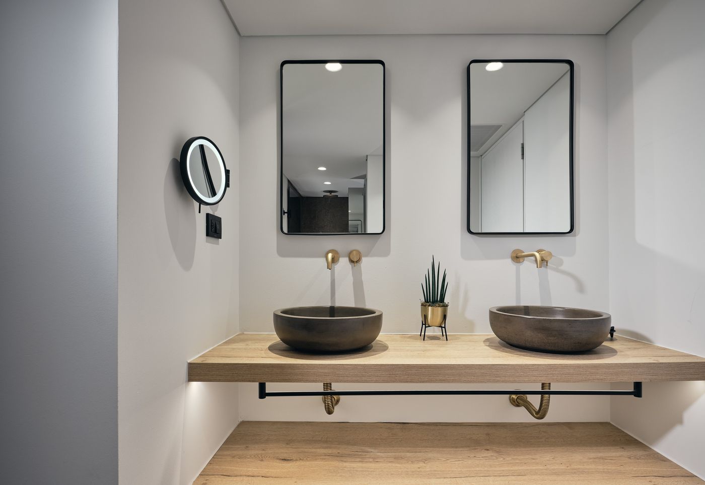 Contessina Hotel Sophisticated Life Style