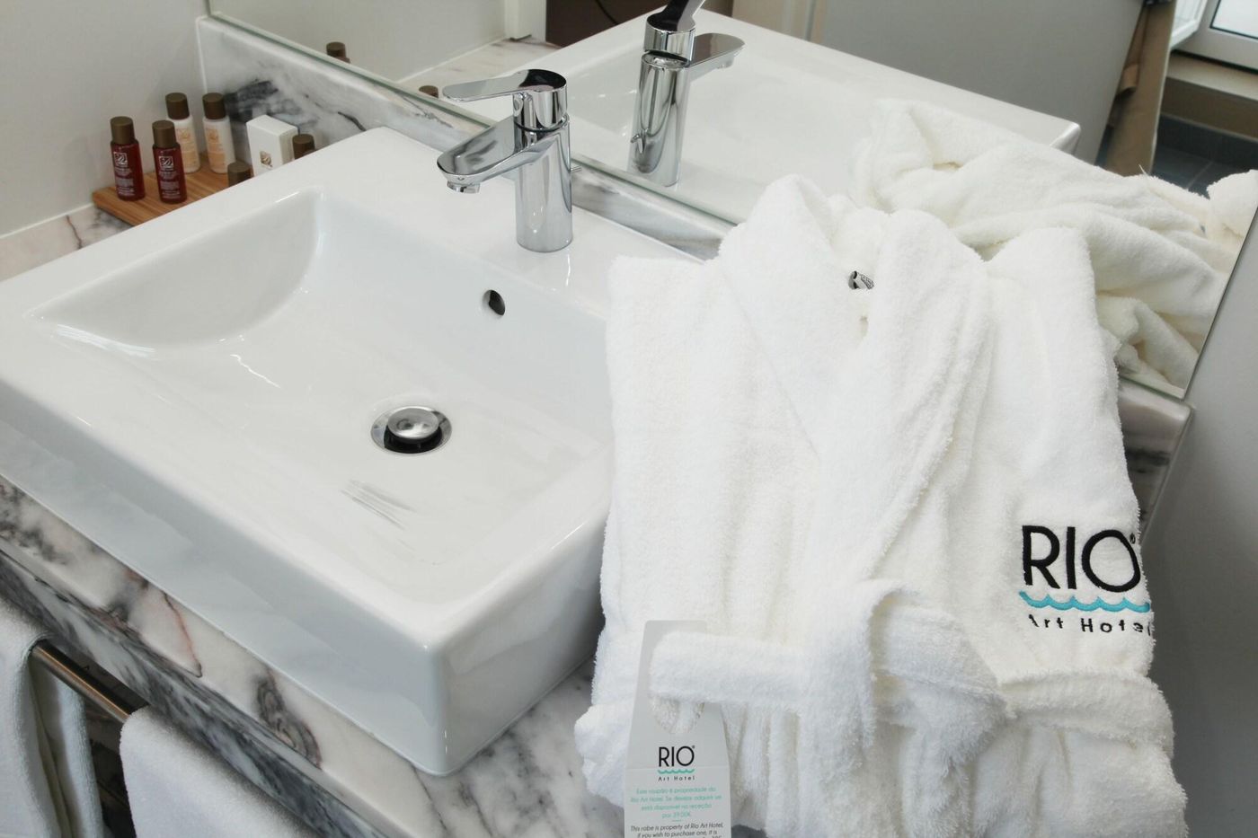 Rio-Art-Hotel-Room-25