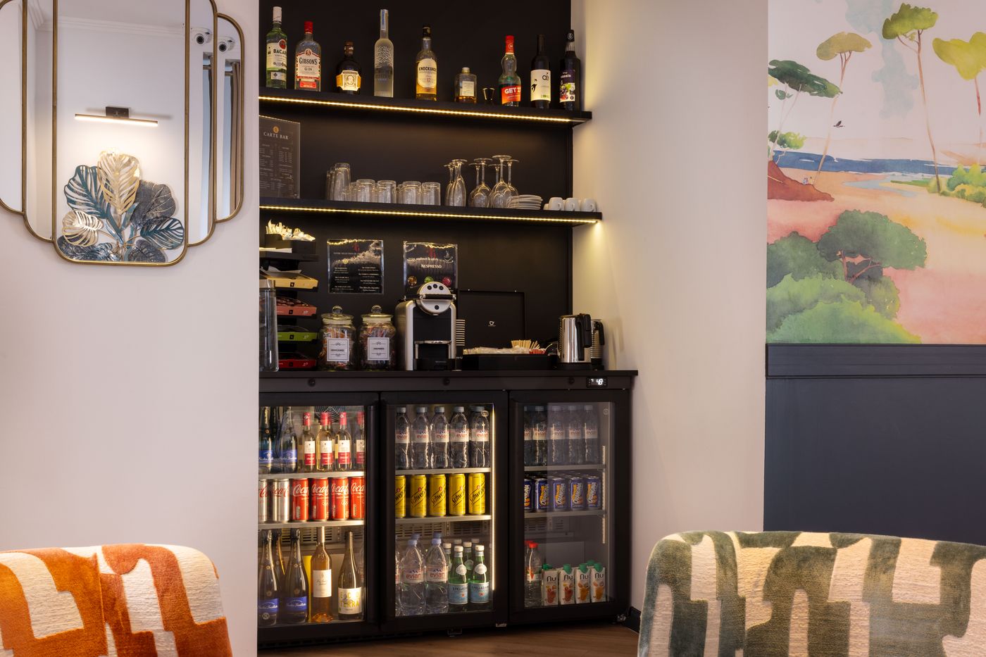 Hotel-Le-46-Lobby-13