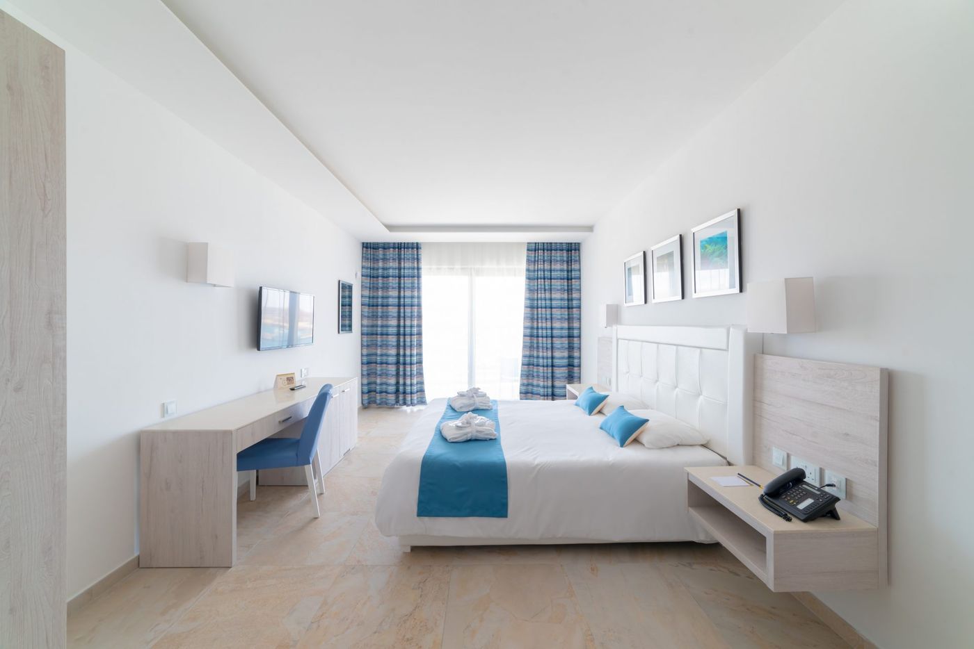 The-Ramla-Bay-Resort-Room-10