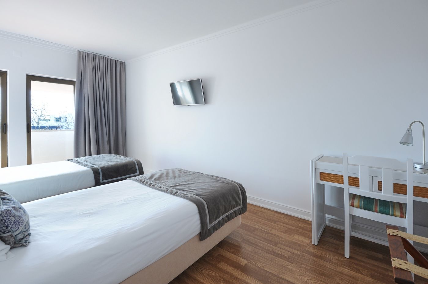 Clube-Do-Lago-Room-17