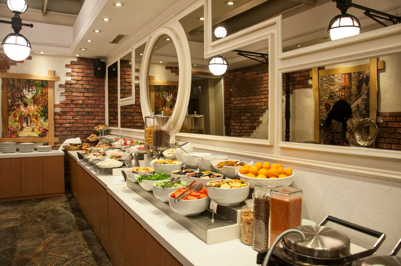 Pera-Tulip-Hotel-Restaurant-19