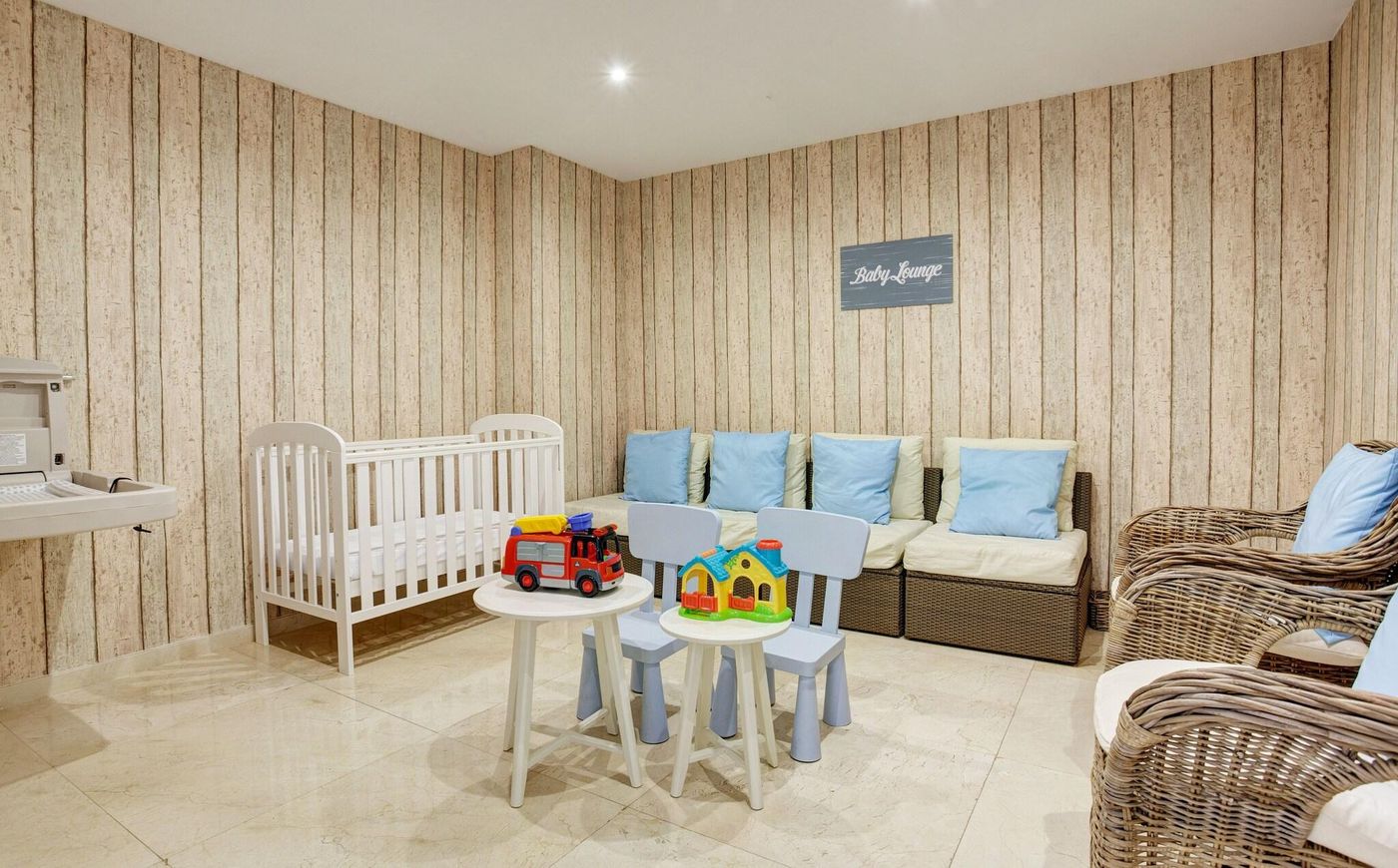 Grupotel-Mar-de-Menorca-Sports-and-Entertainment-61