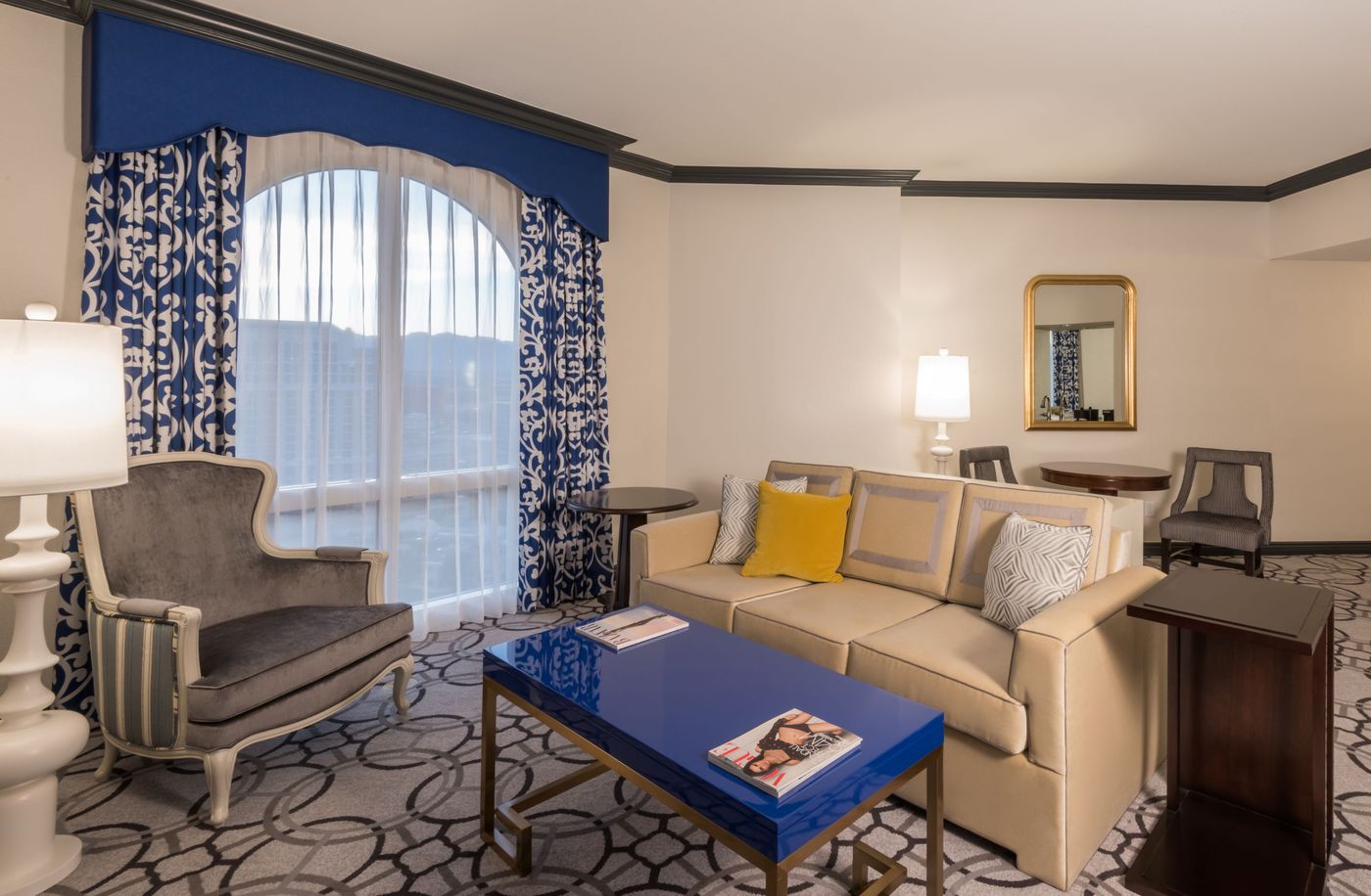 PARIS-LAS-VEGAS-Room-24