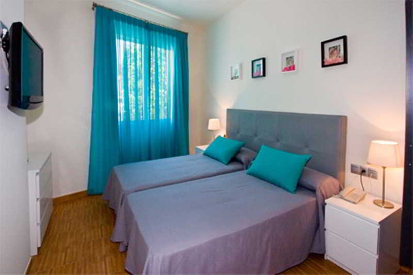 Ecuador-Park-Room-51