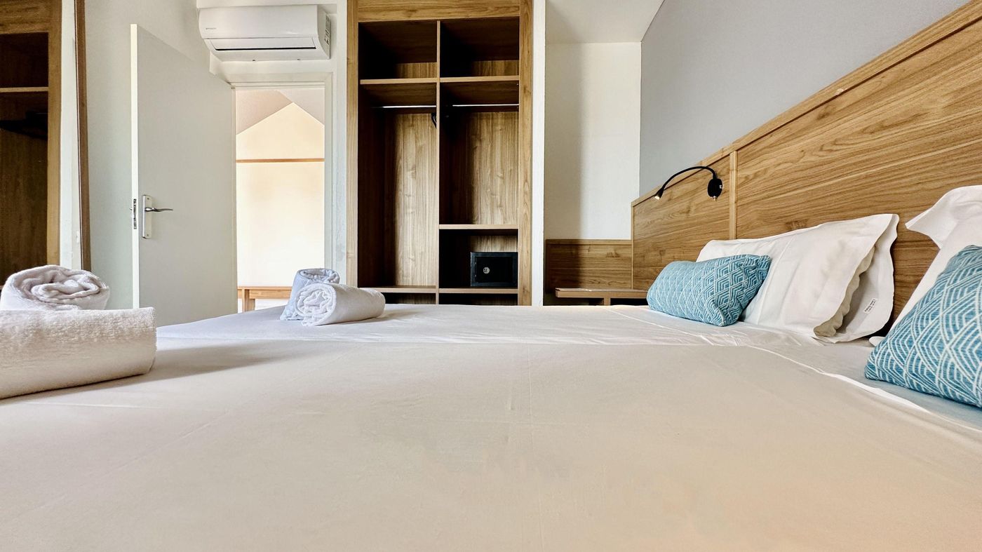 Club-Caleta-Dorada-Room-76