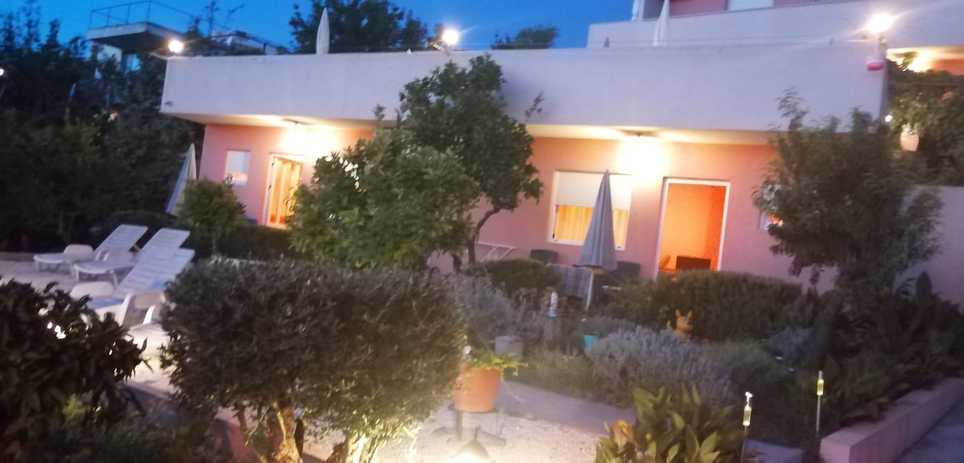 Villa-Luketa-Room-16