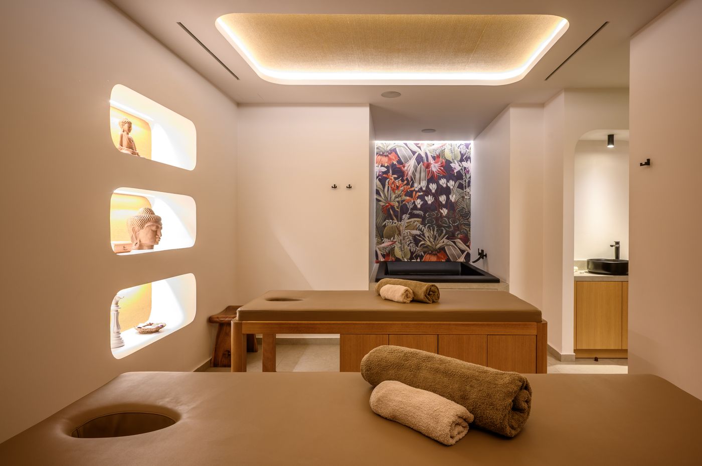 Arminda-Hotel-Sports-and-Entertainment-67