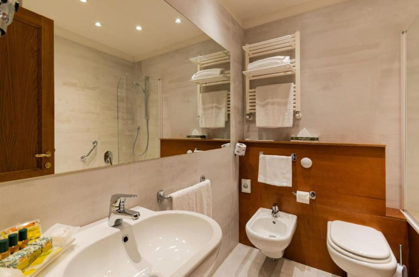 Pitti-Palace-al-Ponte-Vecchio-Room-30