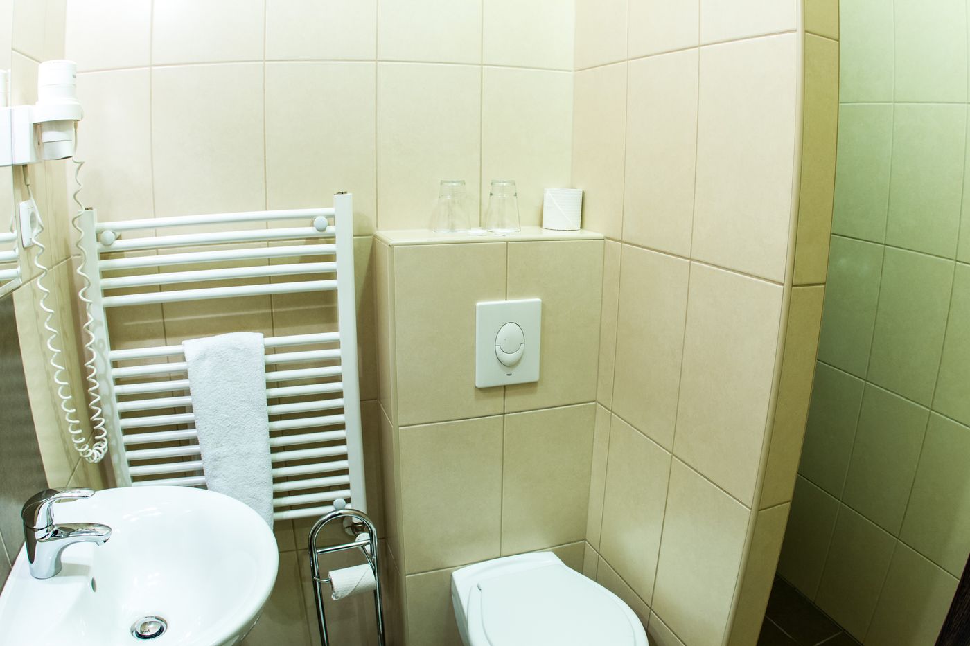 Central-Hotel-21-Room-26