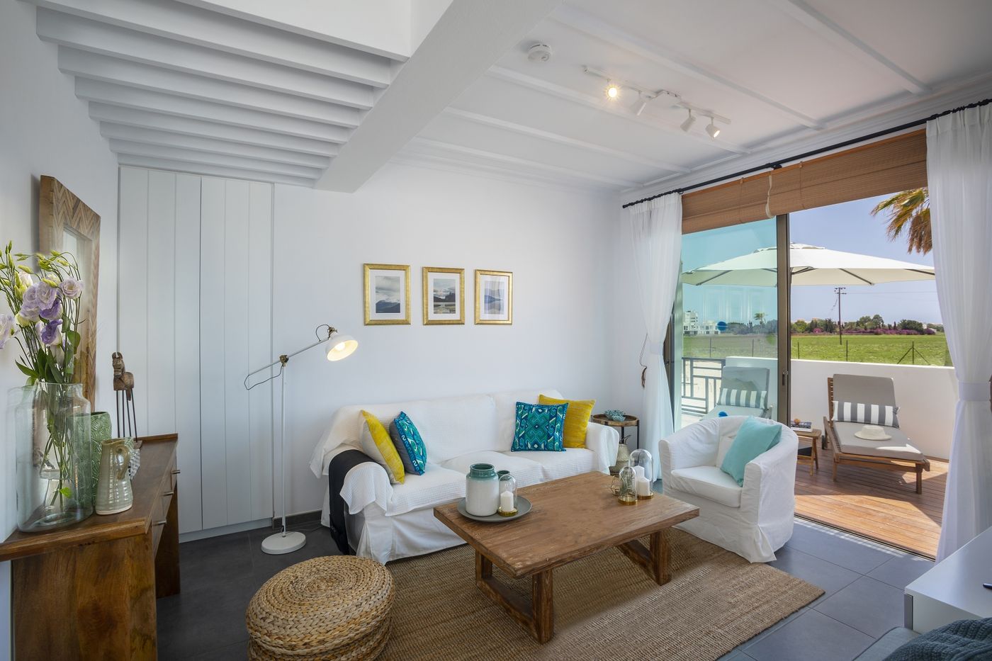 Louis Chris Le Mare Villa