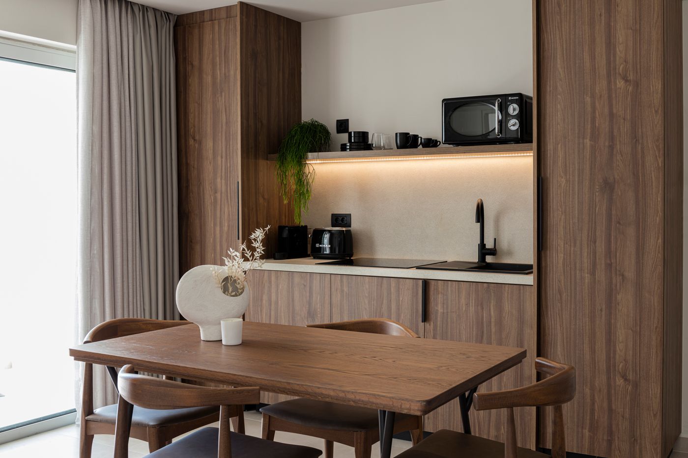 Anastasia Hotel and Apartments