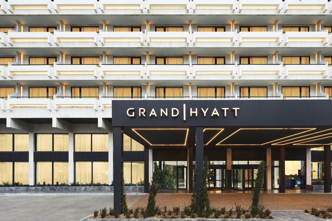 Grand-Hyatt-Athens-Terrace-6