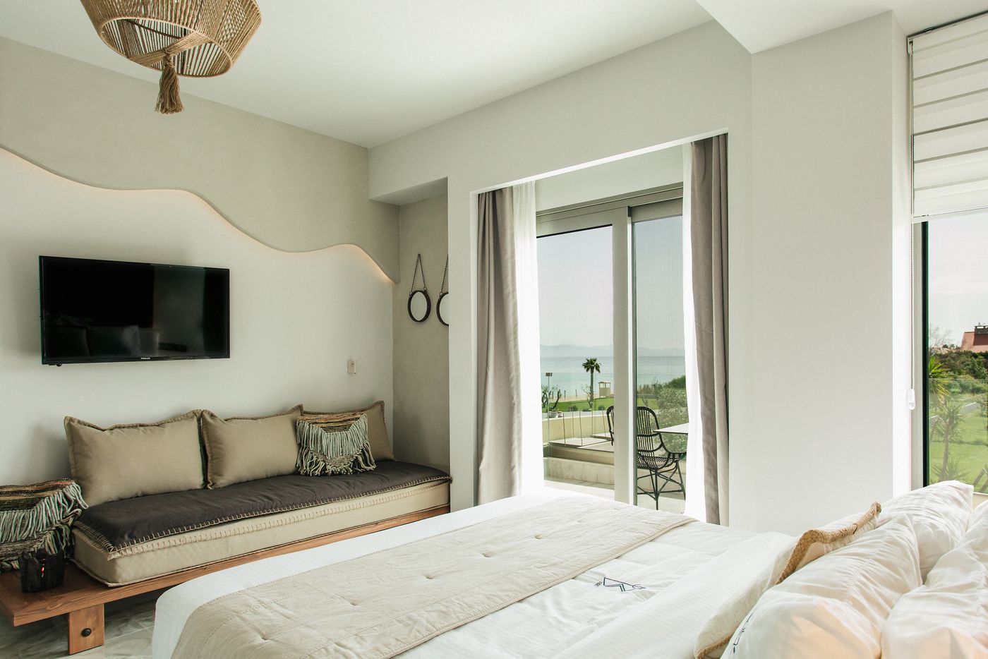 Blue Carpet Luxury Suites