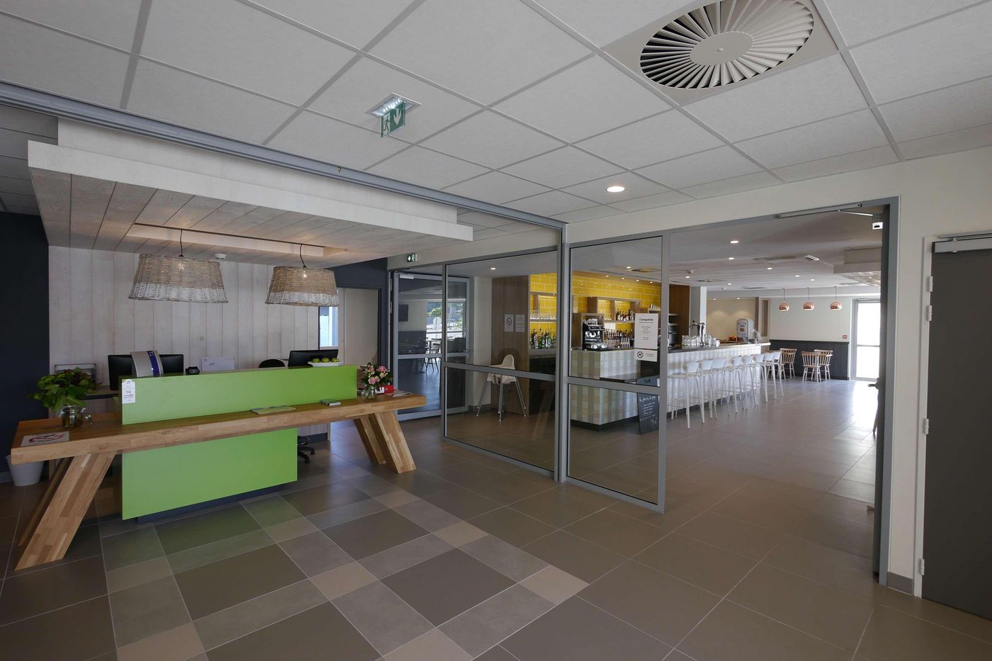 Campanile Saint Jean De Luz-France-Saiint Jean de Luz-Lobby-7