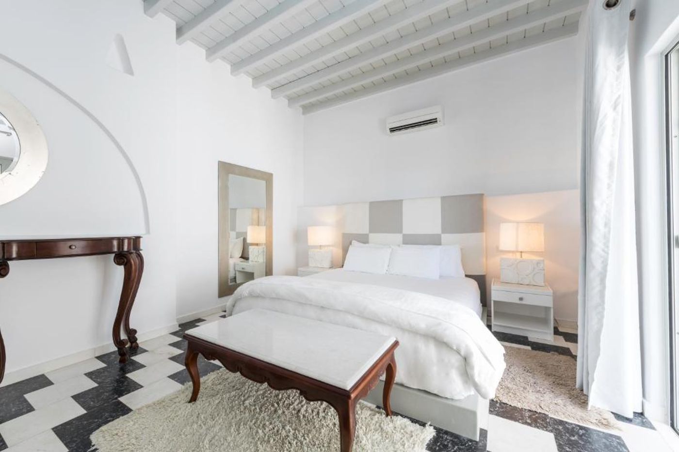 Greco-Philia-Hotel-Boutique-Room-43