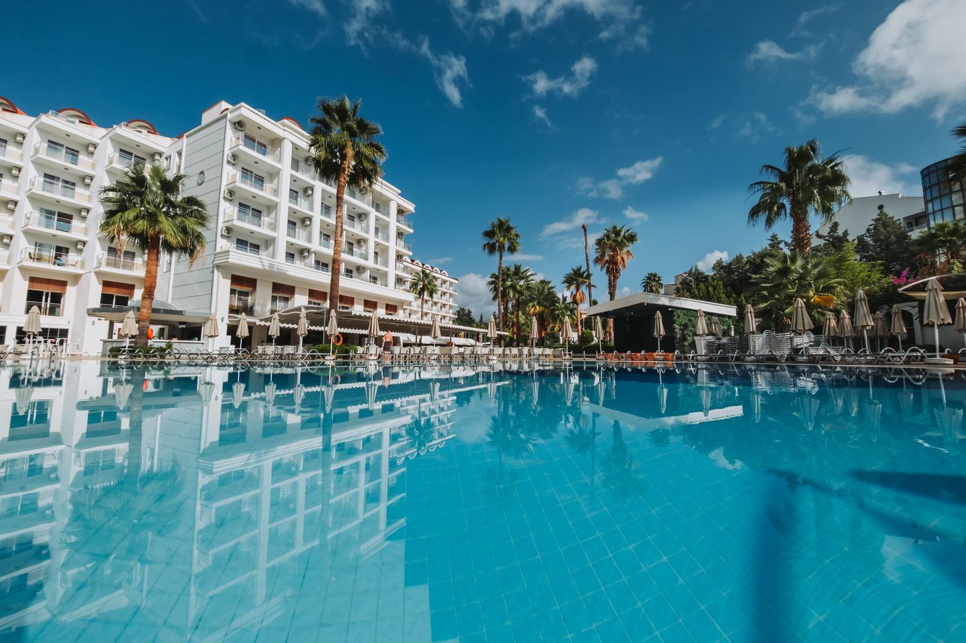 Grand Ideal Premium Hotel