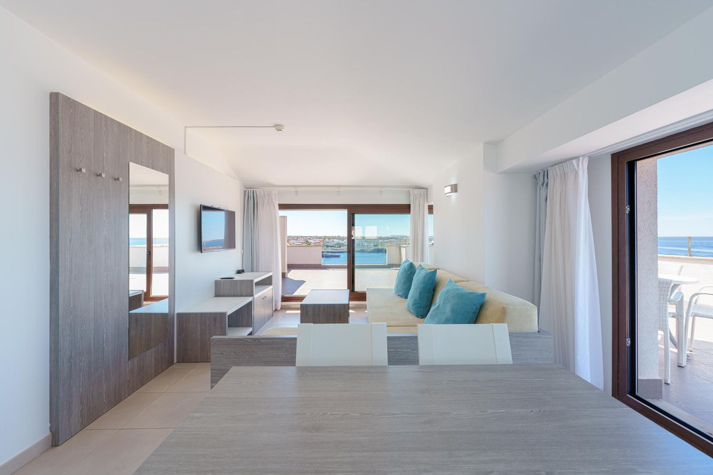 Caprice-Skyline-Aparthotel-Room-42