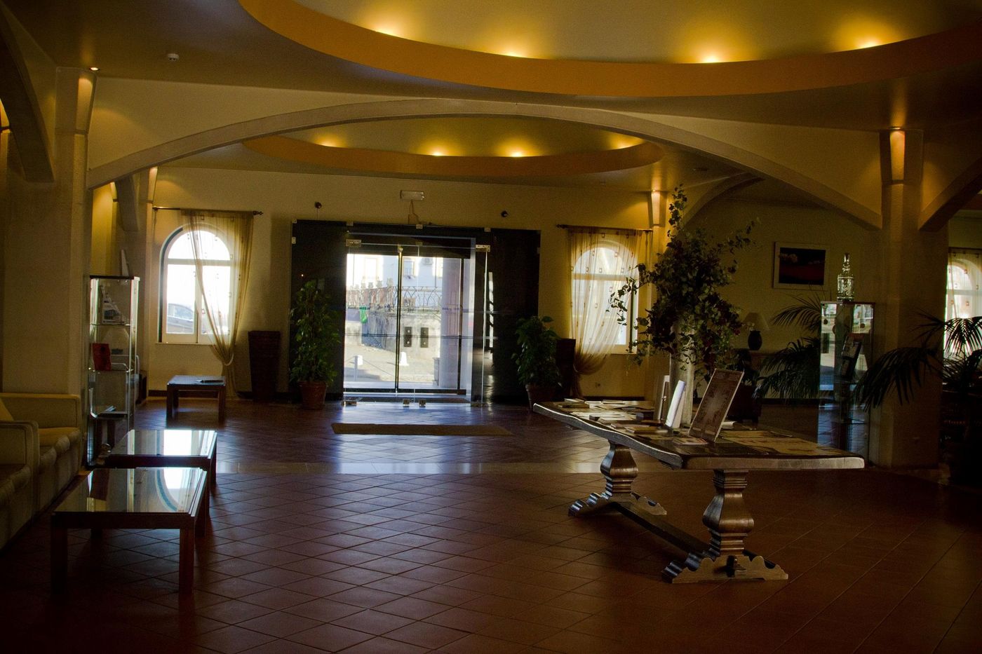 Dom-Fernando-Lobby-15