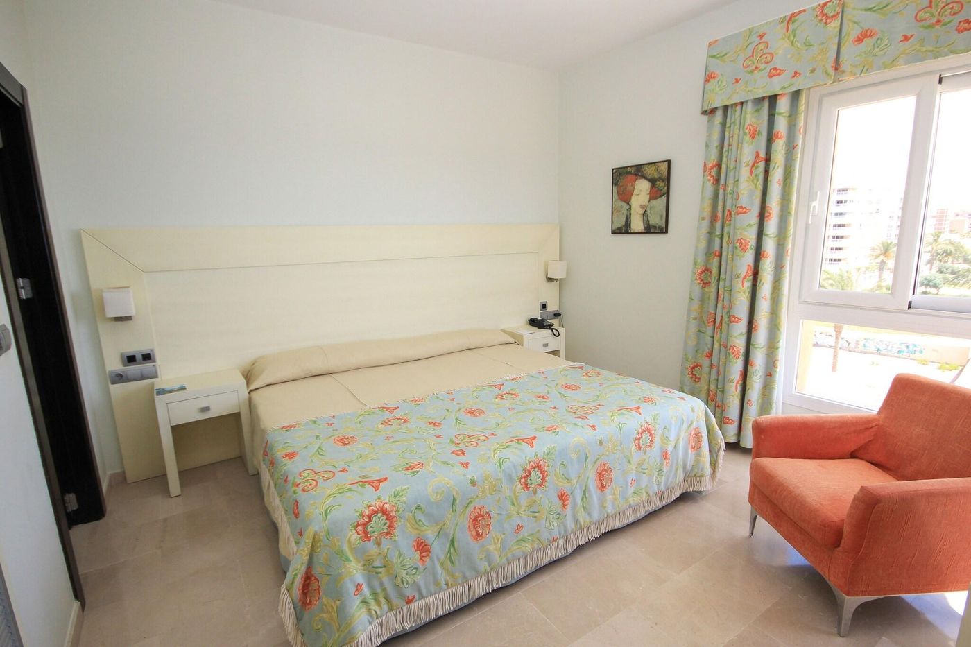 Puerto-Juan-Montiel-Spa-and-Base-N----utica-Room-33