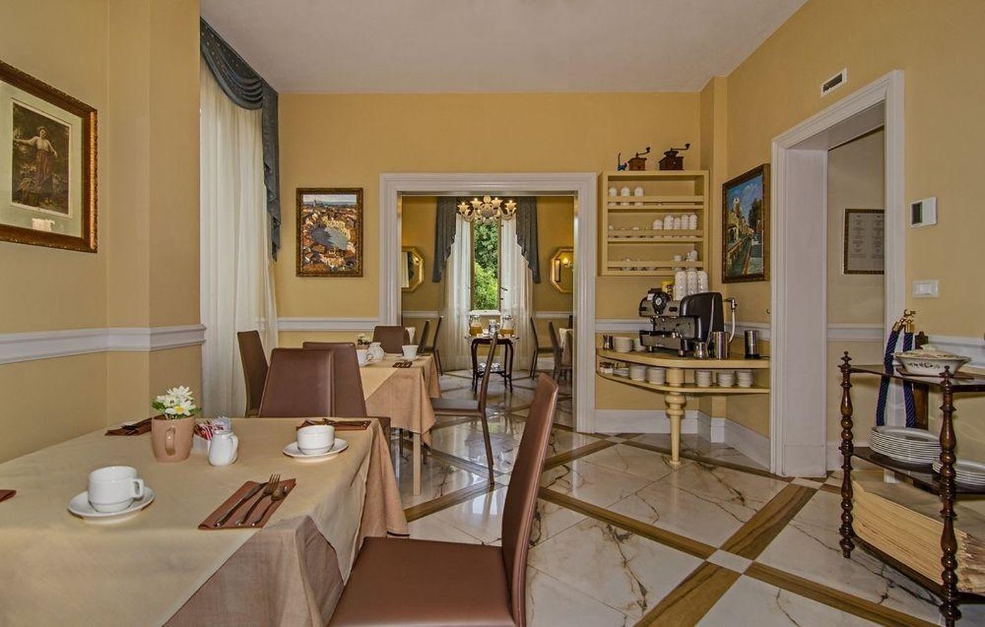 Lucca-in-Azzurro-Maison-de-Charme-General-view-6