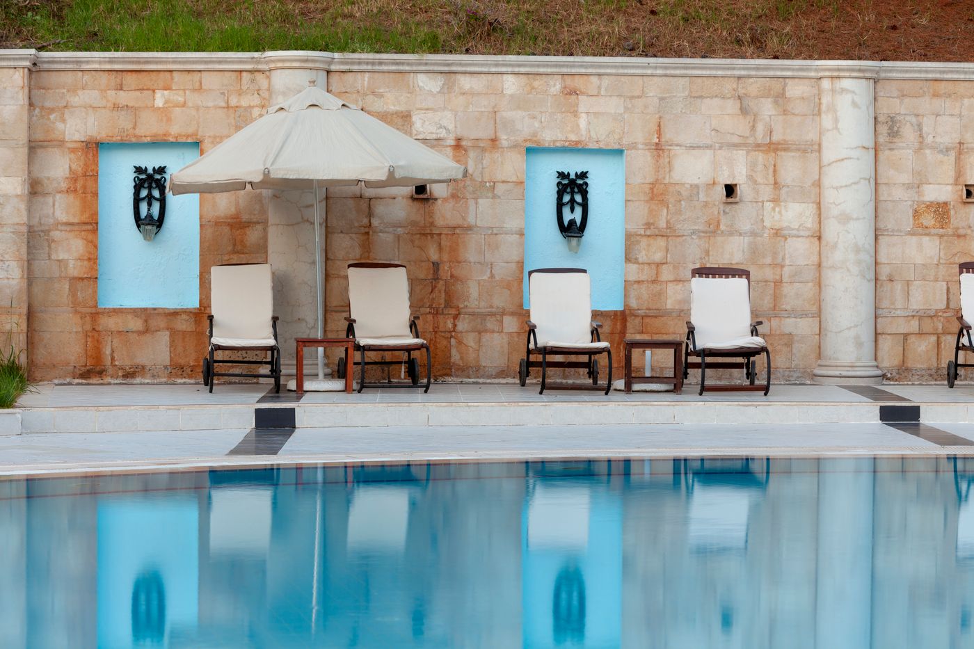 X-Life-Hotel--15-Pool-13