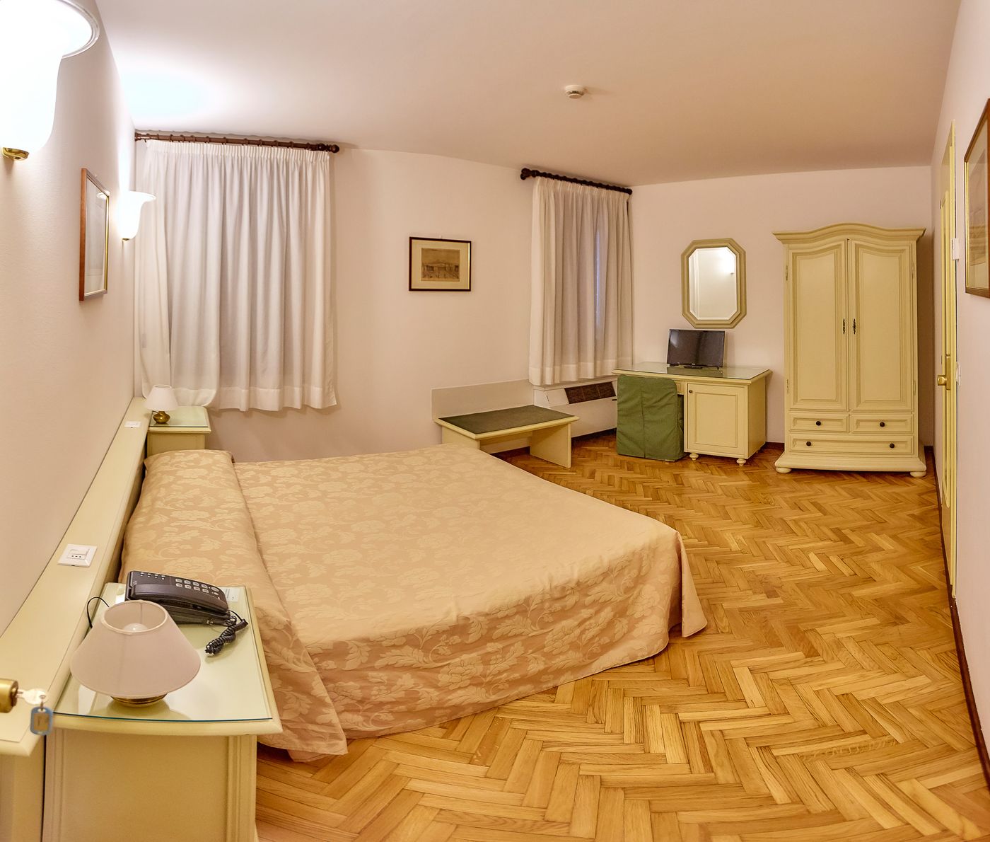 Riviera-dei-Dogi-Room-4