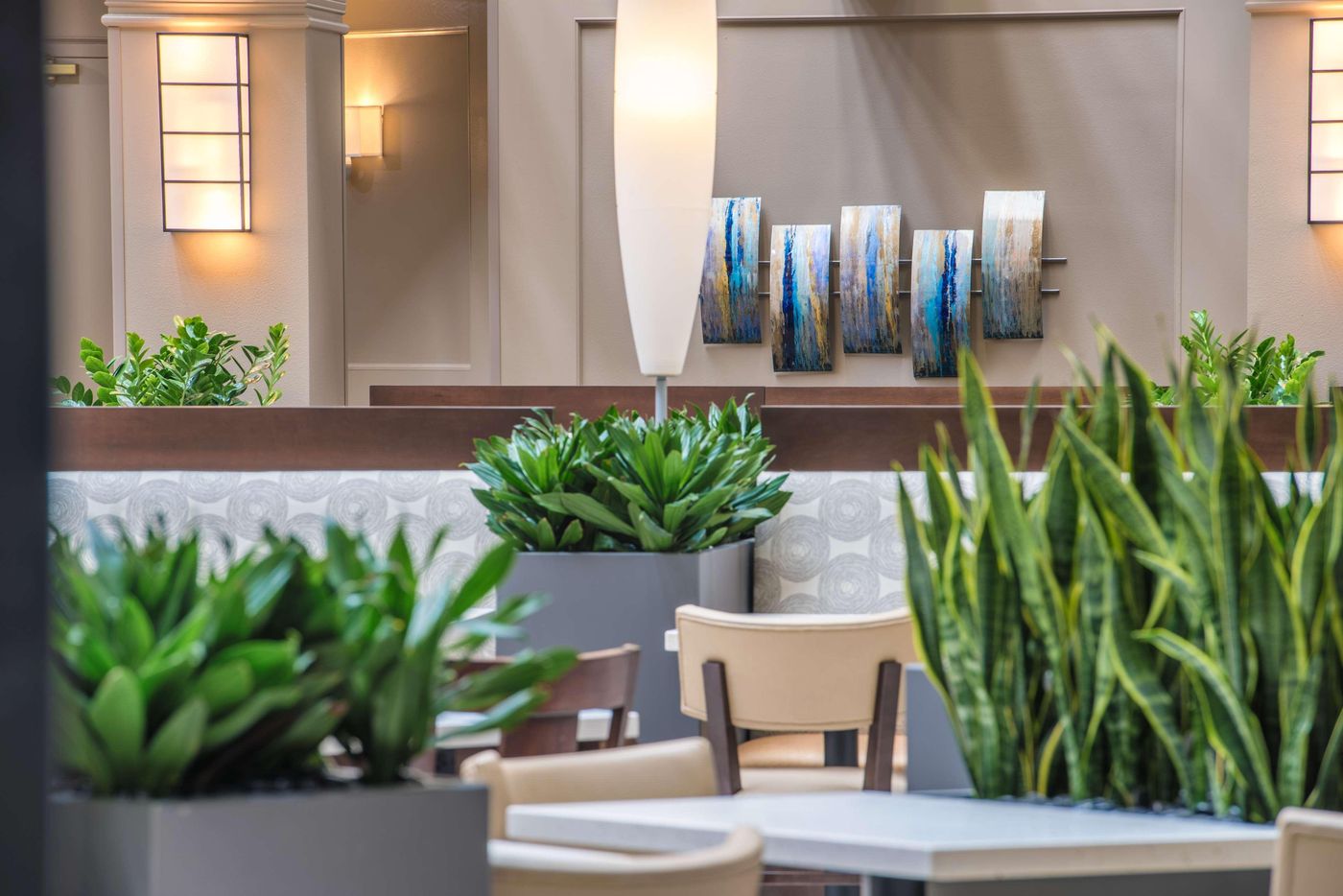 Embassy Suites Seattle Tacoma International-United States-SEATTLE-Lobby-8