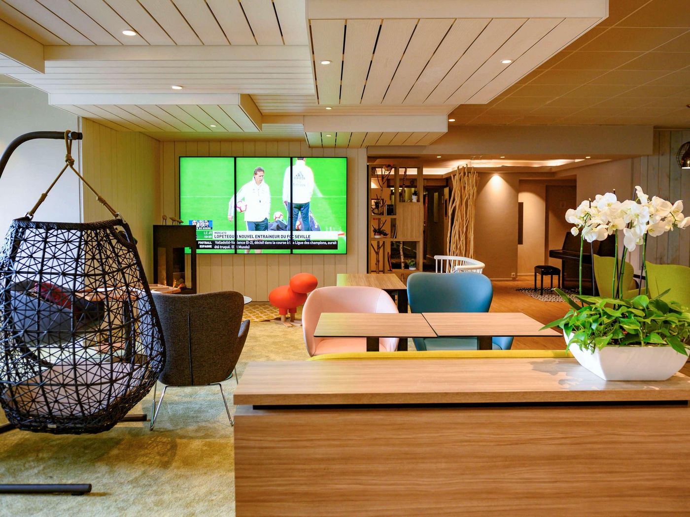 Novotel-Paris-Creteil-Le-Lac-General-view-2