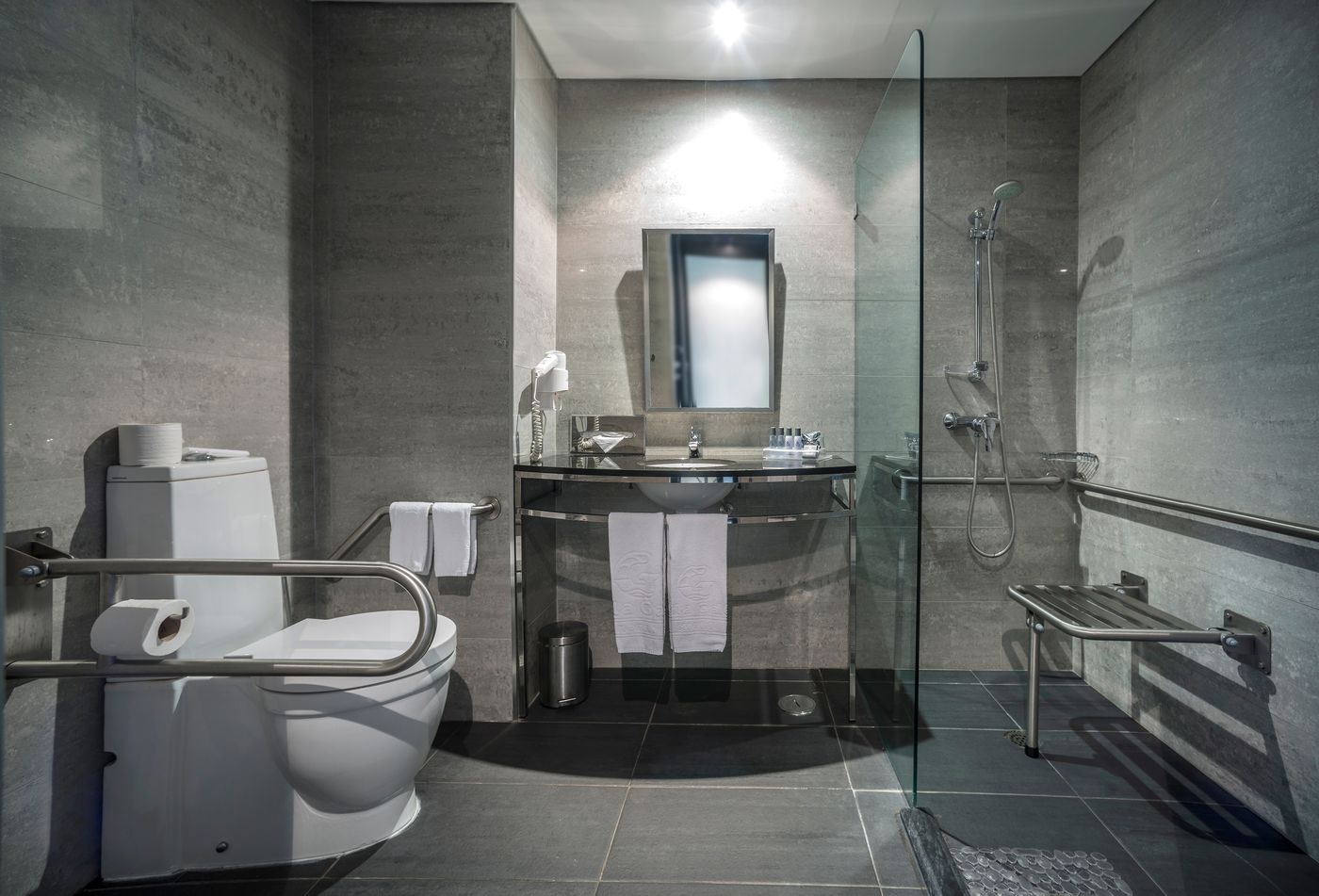 Vila-Gale-Lagos-Room-22