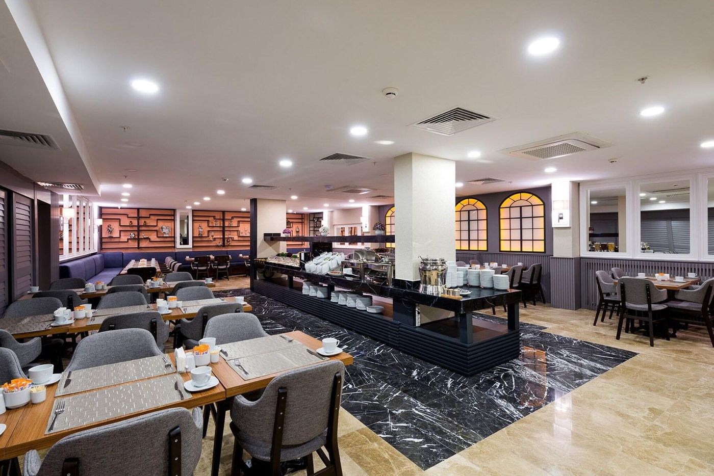 Four-Sides-Sisli-Restaurant-9