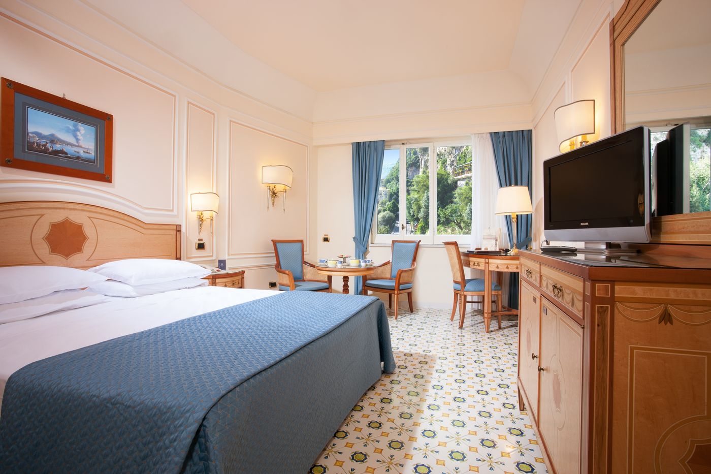Grand-Hotel-Capodimonte-Room-30